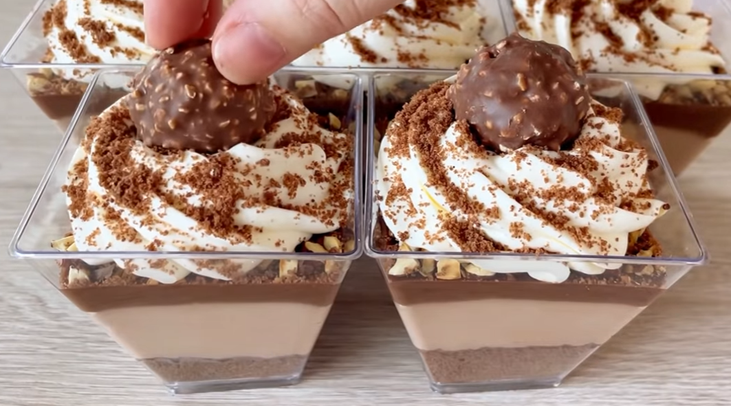 Ferrero Rocher Dessert Cups Recipe! No bake delicious dessert!